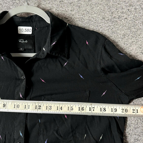Rails Women's Size XS Black Lightning Print Long Sleeve Button Up Shirt - Picture 8 of 10